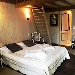 Maison Laratger 3*