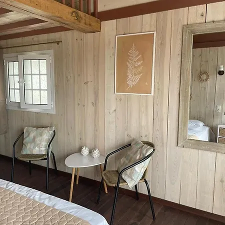 Maison Laratger Bed & Breakfast 3*