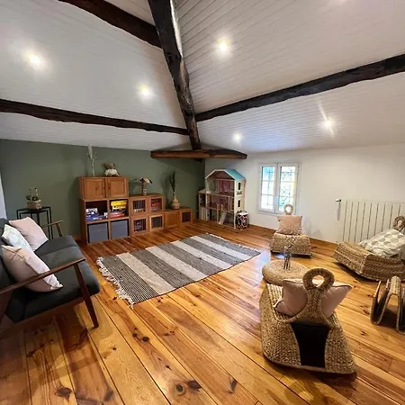 Maison Laratger Bed & Breakfast Narrosse